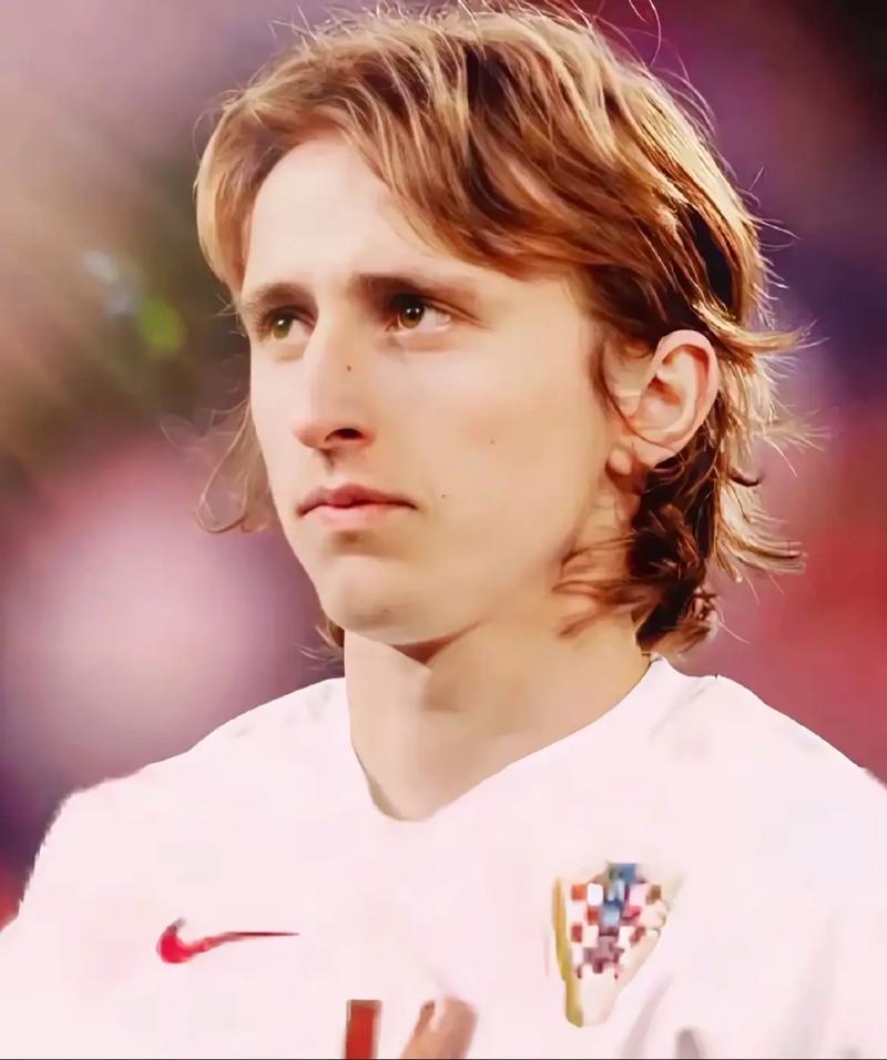 疯狂6-1!欧冠历史首次!巴黎最后时刻痛失小组第1